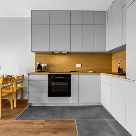 Bemowo - Parking, Balcony & Workspace - By Rentujemy