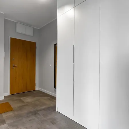 Bemowo - Parking, Balcony & Workspace - By Rentujemy Apartment