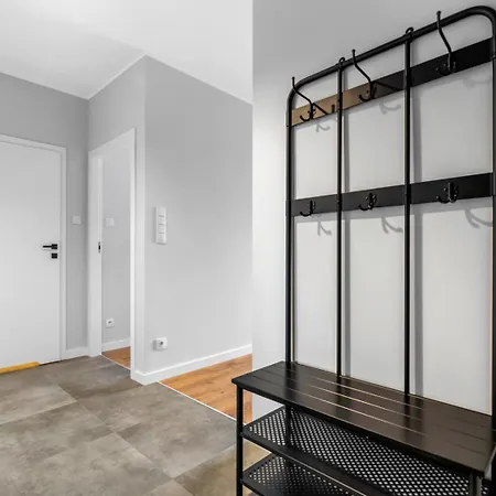 Appartamento Bemowo - Parking, Balcony & Workspace - By Rentujemy