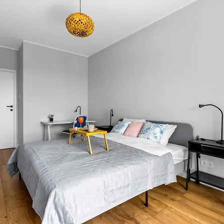 Bemowo - Parking, Balcony & Workspace - By Rentujemy Varsovia