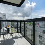 Apartmán Bemowo - Parking, Balcony & Workspace - By Rentujemy