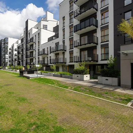 Apartamento Bemowo - Parking, Balcony & Workspace - By Rentujemy