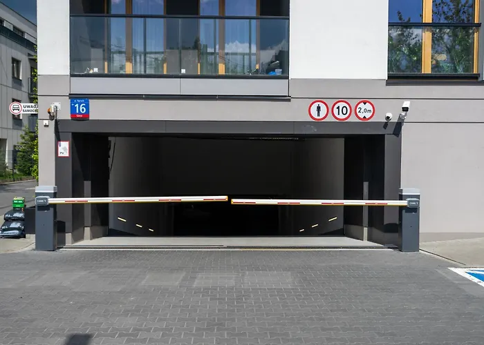 Apartamento Bemowo - Parking, Balcony & Workspace - By Rentujemy *