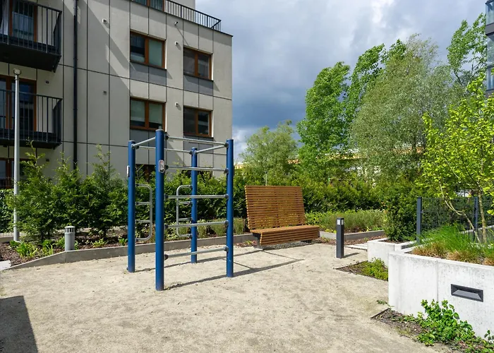 Bemowo - Parking, Balcony & Workspace - By Rentujemy * Varsóvia