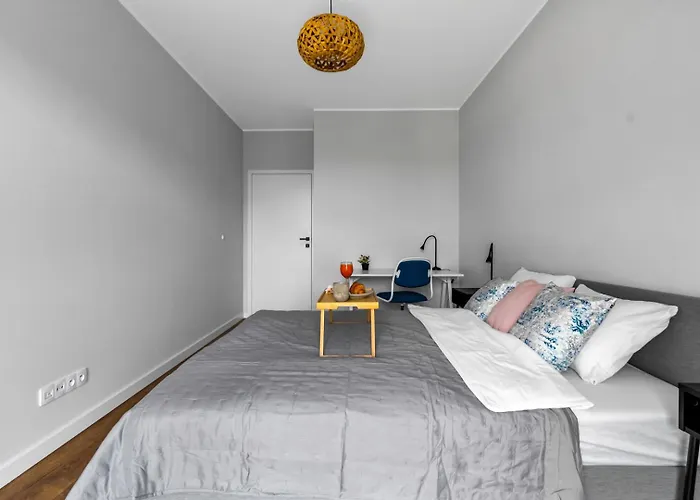 Bemowo - Parking, Balcony & Workspace - By Rentujemy Apartamento *